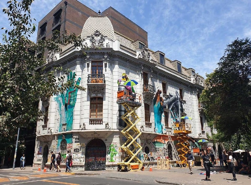 Street art on the Lastarria in Santiago during the Santiago Craft beer tour