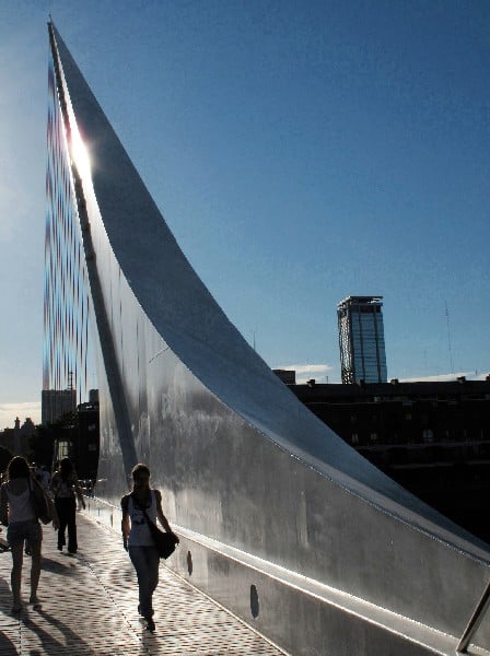 Buenos Aires Women Bridge, formed like a harp is a modern suspenction bridge on the Buenos aires Bike tour
