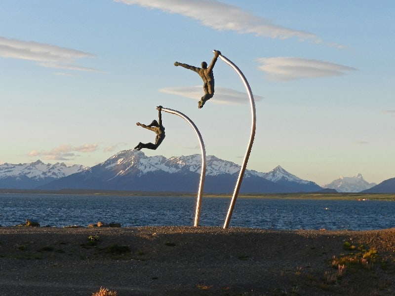 Amor al Viento (Love of the Wind), a sculpture on the waterfront in Puerto Natales, Chile / Patagonia