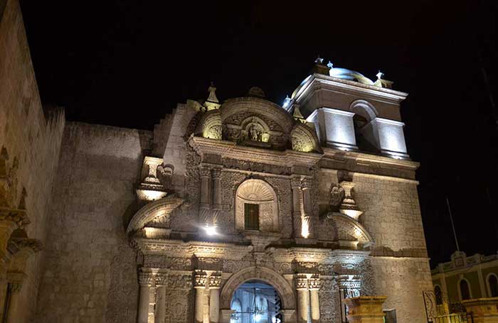 La Compania Church illuminated at night in Arequipa's historic center