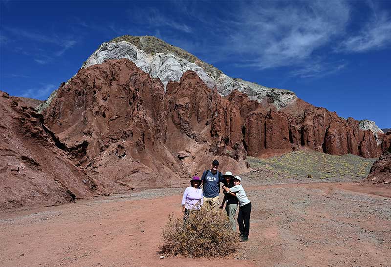 Family of 4 at Rainbow Valley in San Pedro de Atacama