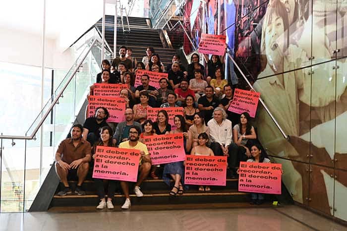 Students visiting the Museum of the Memory with message boards - Santiago de Chile